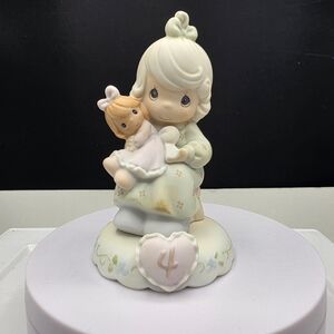 Vtg 1994 Precious Moments Growing in Grace 4" Girl with Doll Age 4 Boxed 136239
